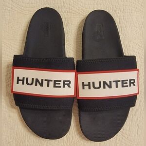 NWOT Hunter Ladies Logo Slip On Slides